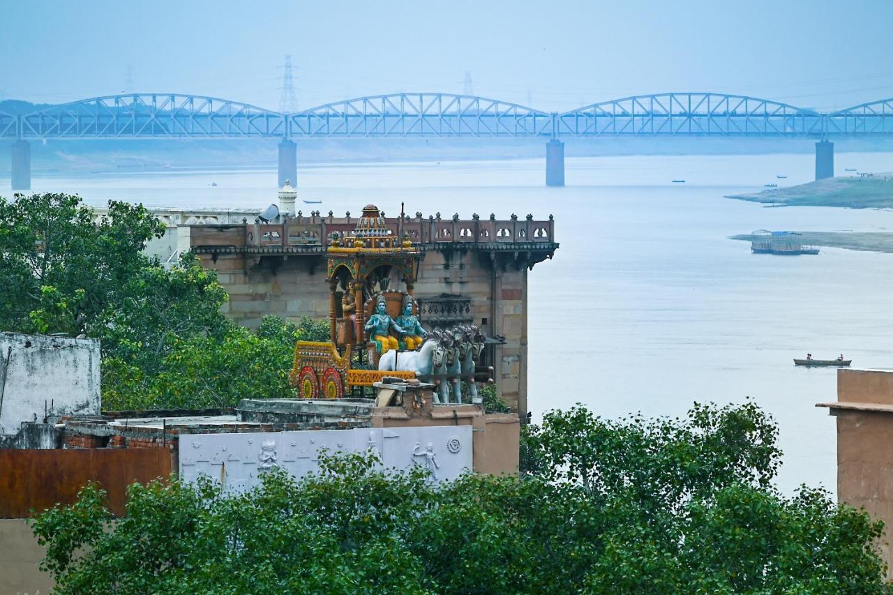 Ganga Darshanam Guesthouse At Dashashwamedh Ghat Benares Buitenkant foto